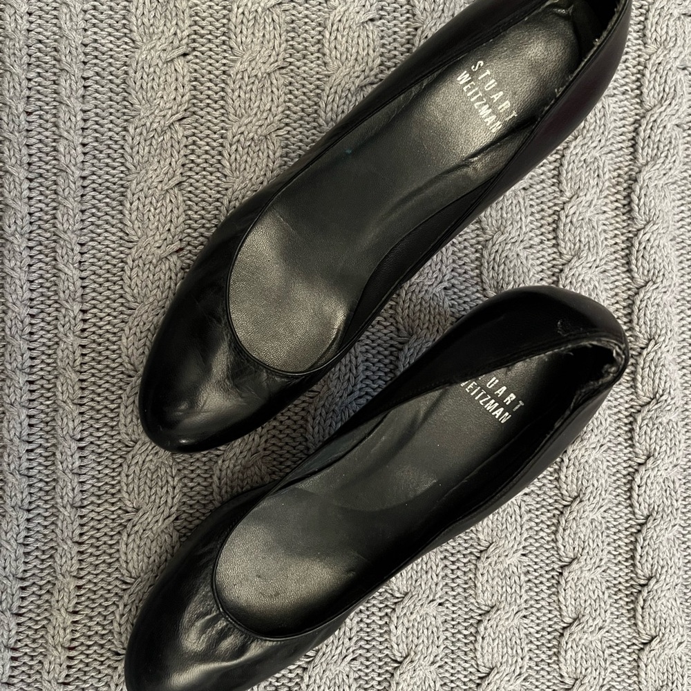 Stuart Weitzman Classic Black Leather Pumps